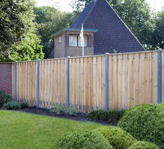 7,7 m1 Hout-beton schutting, grenen groen geïmpregneerd